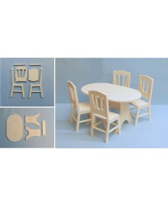 Kit Table et chaises pour poupées barbie réalisés en bois par Minicrea (France)