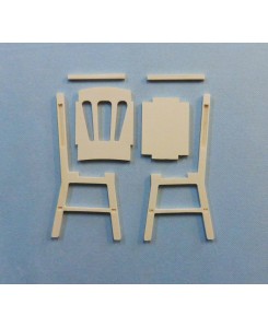 Kit Table et chaises pour poupées barbie réalisés en bois par Minicrea (France)