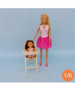 Chaise haute miniature en bois pour poupée 1/6ème