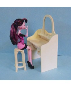 Coiffeuse miniature en bois pour barbies Minicrea