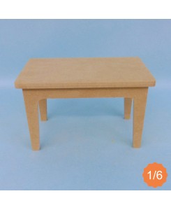 Table en bois meuble de poupées Barbie 1/6ème