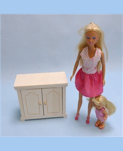 Meuble bas 2 portes 1/6ème pour poupées Barbie