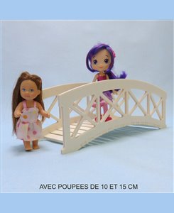 Pont de jardin miniature en bois pour poupées jusqu'à 20 cm