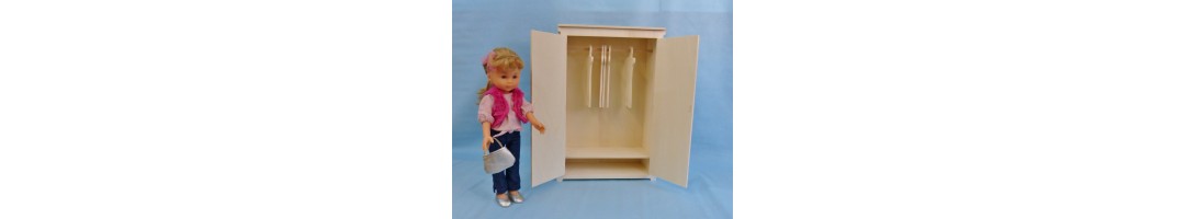 Meuble de poupée en bois échelle 1/5ème (32 à 36 cm)
